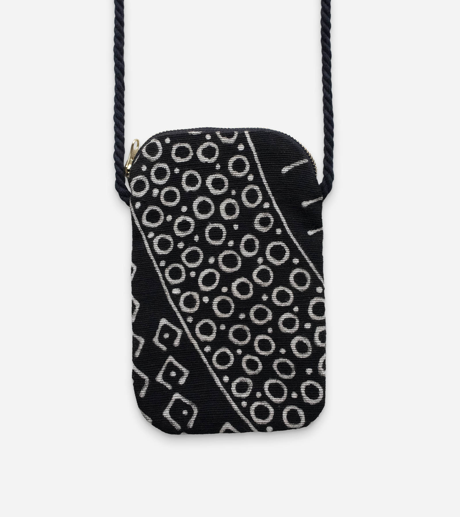 schwarz-weisse Tasche aus Bogolanstoff mit Kordel